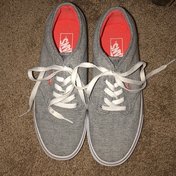 Vans Shoes - Barely worn vans